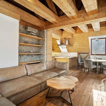 Apartment Prezidentsky V Rezidencii Hotela Kukucka Tatranska Lomnica