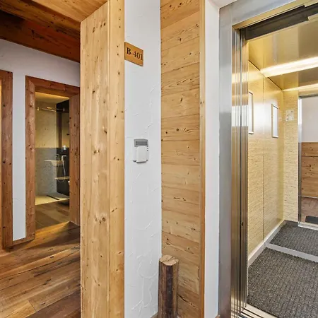 Prezidentsky V Rezidencii Hotela Kukucka