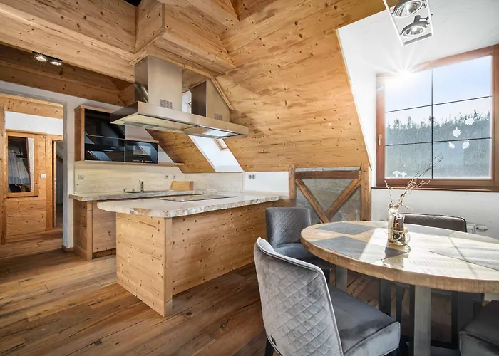 Prezidentsky V Rezidencii Hotela Kukucka